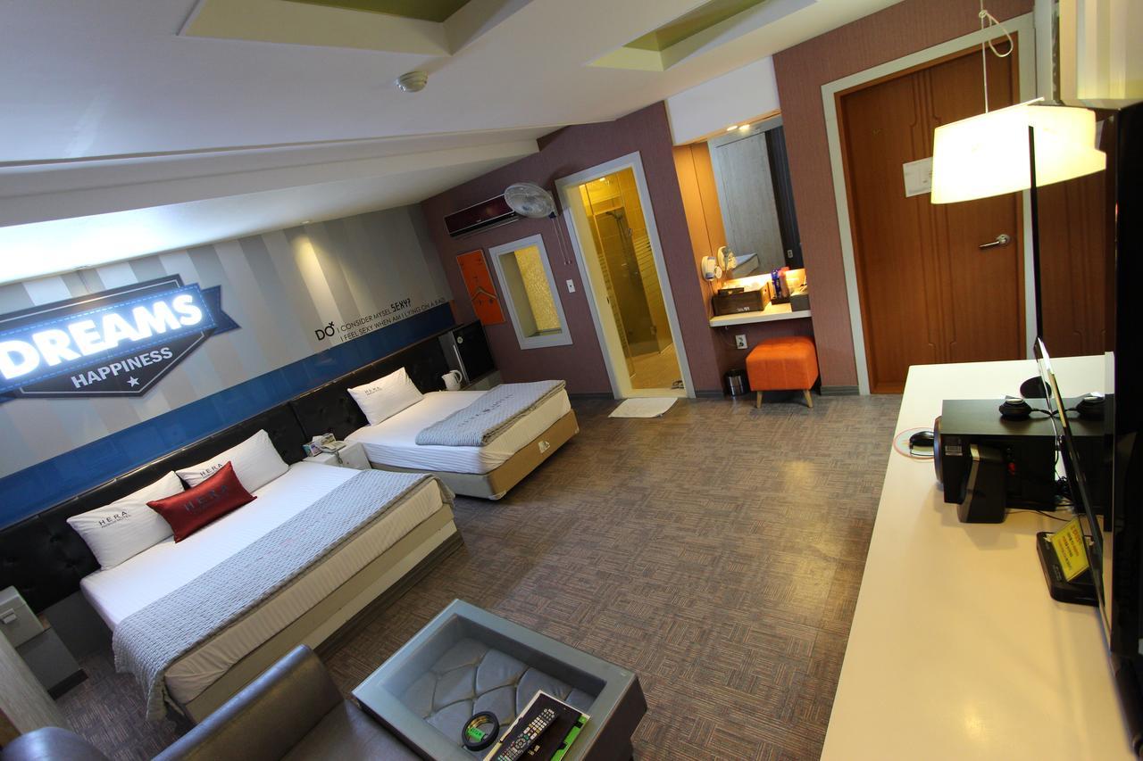 Hera Hotel Daegu Exterior foto
