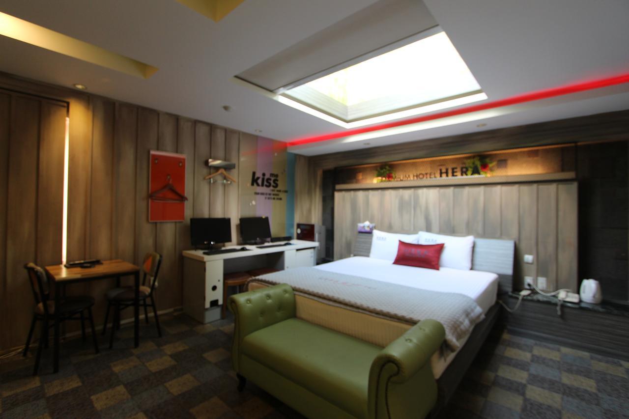 Hera Hotel Daegu Exterior foto